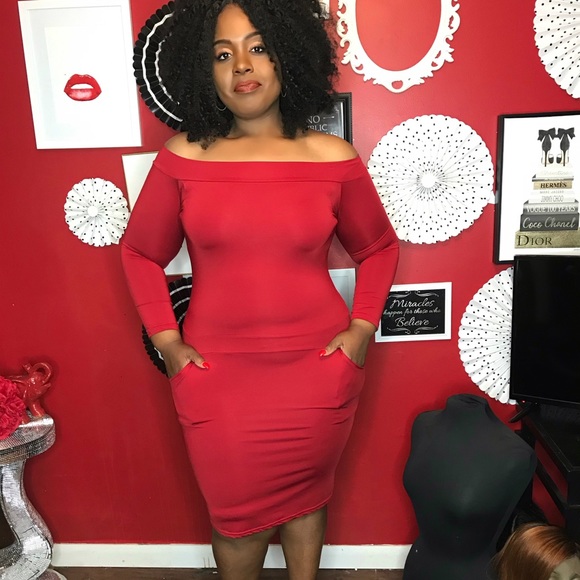 Red off the shoulder Dress with pockets Sz 2x - Picture 1 of 3
